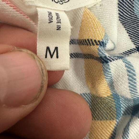 Maurices Women's Plaid Frayed 3/4 Sleeve Wrap Size M - Picture 6 of 8